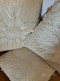 Cuscini con pizzo