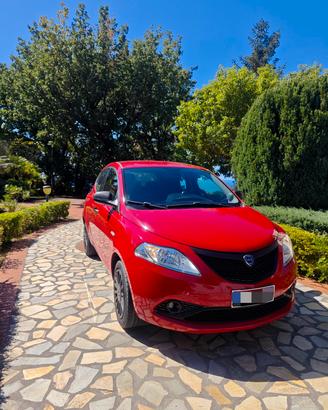 Lancia Ypsilon 1.2 GPL
