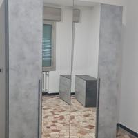 Camera da letto completa come nuova