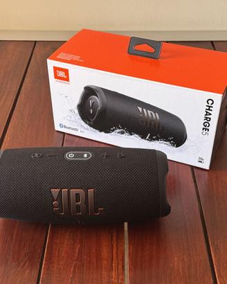 JBL Charge 5