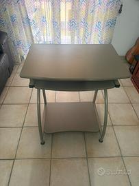 Tavolino per Computer