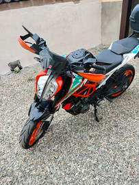 KTM Duke 390
