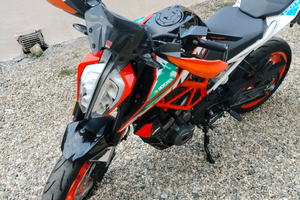 KTM Duke 390