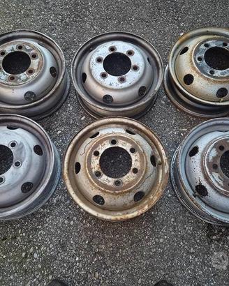 Cerchi In Ferro Da 16" Per Iveco Daily Gemellato