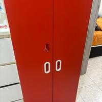Mobile rosso Ikea