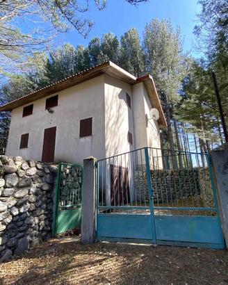 Rif.RI266| villa cotronei