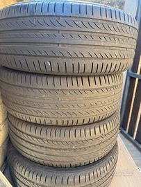 Quattro gomme estive Pirelli