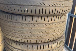 Quattro gomme estive Pirelli