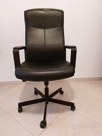 SEDIA/POLTRONA UFFICIO IN BUONO STATO