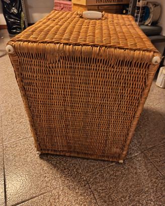 Baule vimini. 