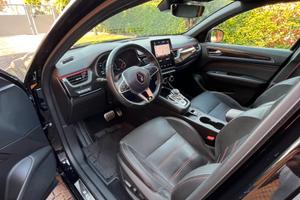 Rwnault Arkana Etech RS line