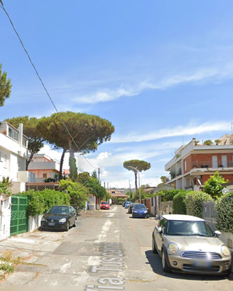 SANTA MARINELLA AMPIO MONOLOCALE ARREDATO