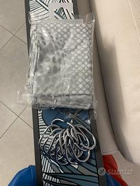 tenda per doccia con ganci