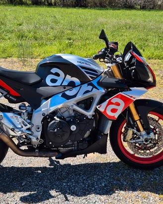 Aprilia tuono factory