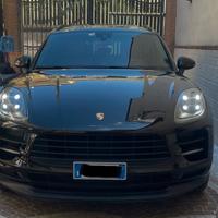 Porsche Macan 2.0 245cv
