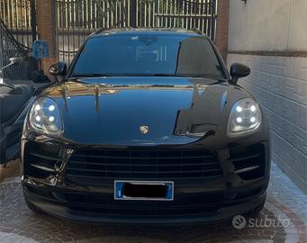 Porsche Macan 2.0 245cv
