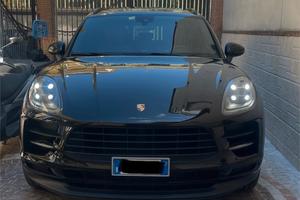 Porsche Macan 2.0 245cv