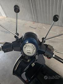 Piaggio Vespa 150 PX