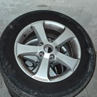Gomme Auto più Cerchi Da 15 