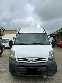 Nissan Interstar