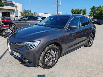 Alfa Romeo Stelvio 2.2 TD AT8 Q4 Executive