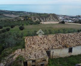 RUSTICO A ROSETO DEGLI ABRUZZI