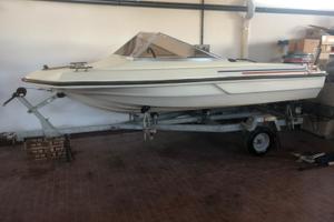 Motoscafo ELAN 4 posti 4,30 mt