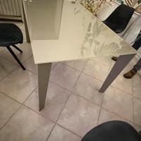 Tavolo 140 x 90 cm allungabile