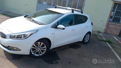 Kia Ceed cee'd 1.4 ECO GPL 5 porte Cool