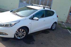 Kia Ceed cee'd 1.4 ECO GPL 5 porte Cool