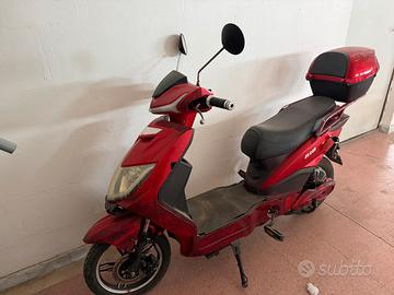 MOTORINO ELETTRICO RIDER