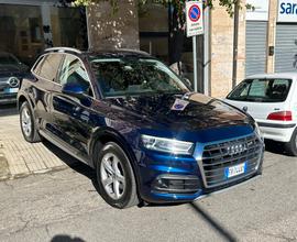 Audi Q5 2.0 TDI 190 CV quattro S tronic Business S