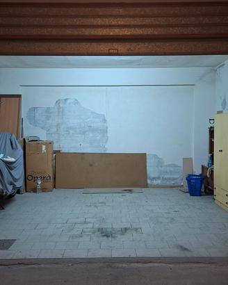 Garage 30 mq