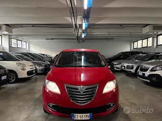 Lancia Ypsilon 0.9 TwinAir METANO