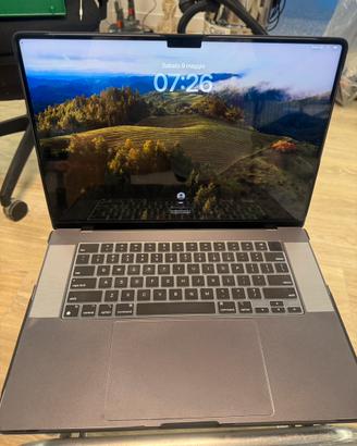 Macbook pro 16 M1