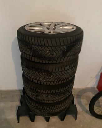 Gomme e cerchi Audi