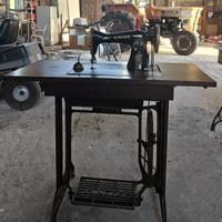 Macchina da cucire Singer Vintage 