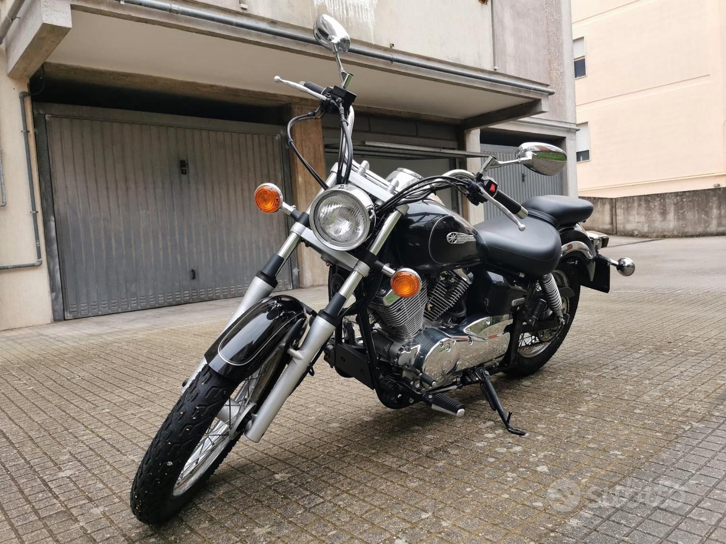 Yamaha XVS 250 Drag Star 2001 Moto e Scooter In vendita a Lecce