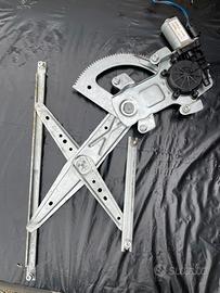 Alza cristalli toyota yaris