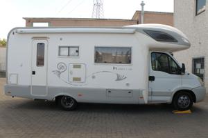 CAMPER MANSARDATO MOBILVETTA IDEALE PER FAMIGLIE