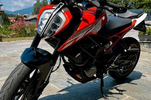 KTM DUKE 125CC 2020