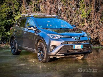 Toyota RAV4 Hybrid AWD Dynamic
