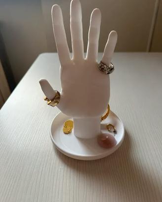 Espositore per gioielli a forma di mano