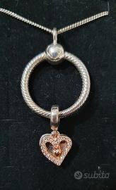 Collana con Pendente e Charm Pandora 