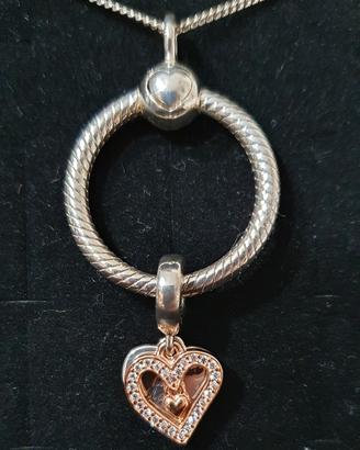Collana con Pendente e Charm Pandora 
