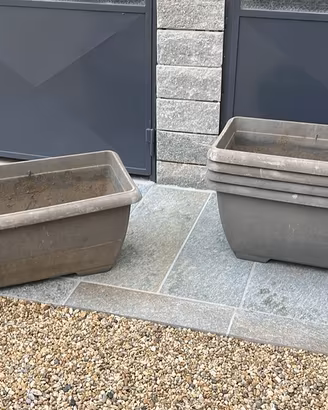 Vasi fioriere da giardino