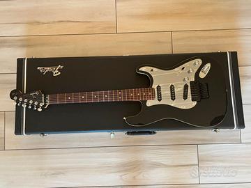 FENDER Tom Morello Stratocaster RW Black
