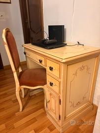 scrivania legno massiccio