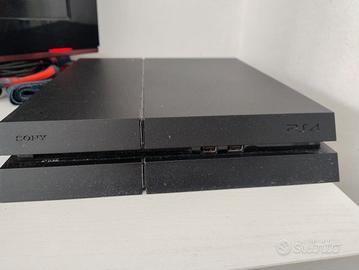 PlayStation 4 perfetta+FC25 e Joystick 