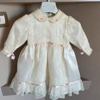 Vestitino da battesimo per neonata